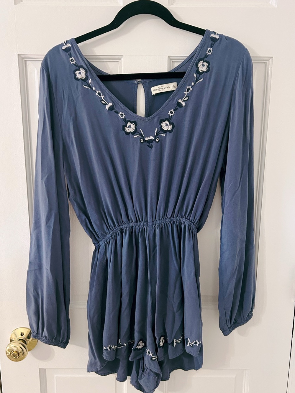 Abercrombie & Fitch Blue Floral-Embroidered V-Neck Tunic